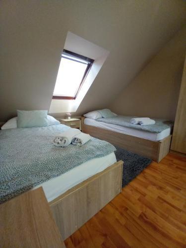 Lujza Apartman Goedoello 아파트 외부 사진
